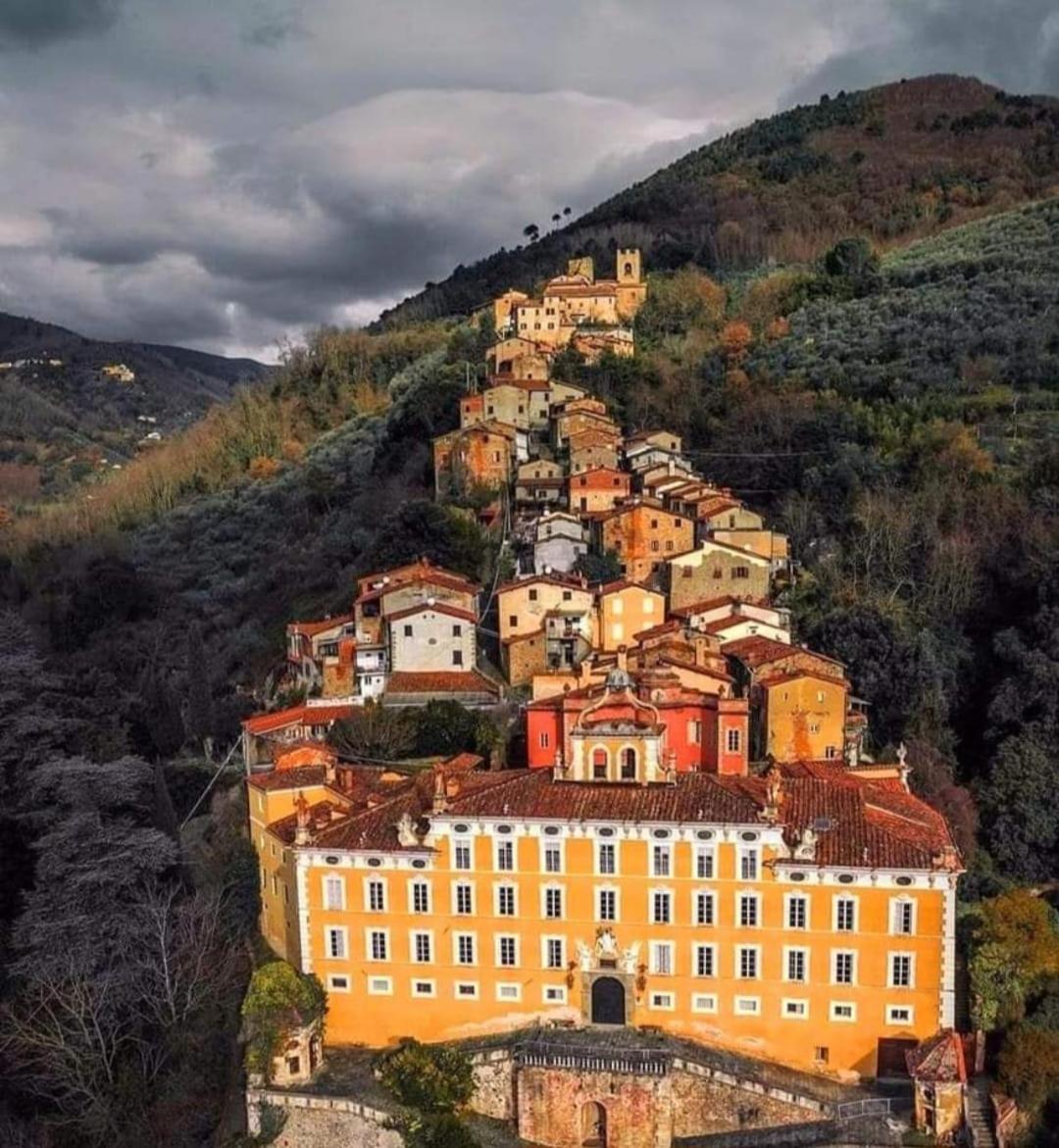 A Collodi Io & Mamma100 M Dal Parco Di Pinocchio Bed & Breakfast Bagian luar foto