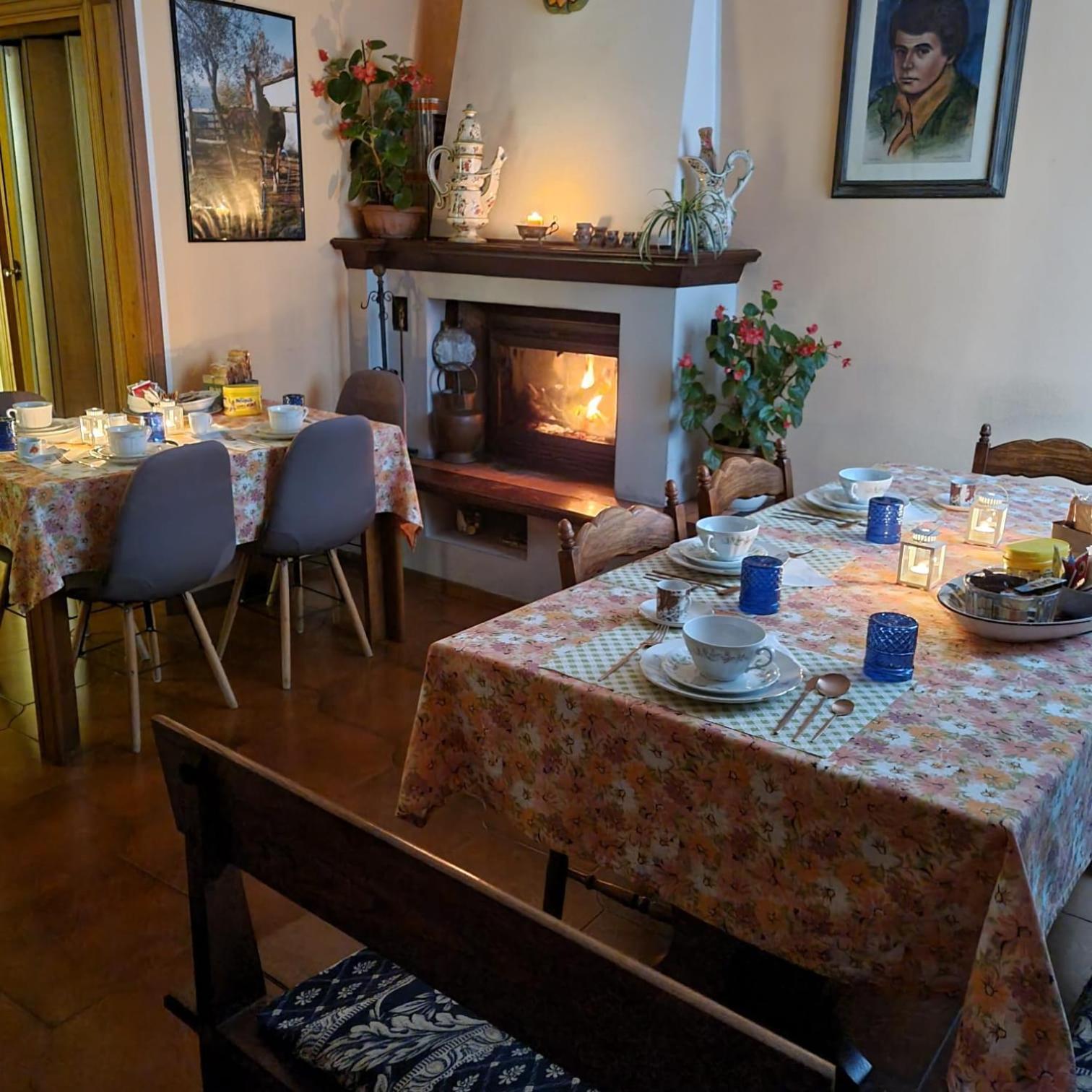A Collodi Io & Mamma100 M Dal Parco Di Pinocchio Bed & Breakfast Bagian luar foto